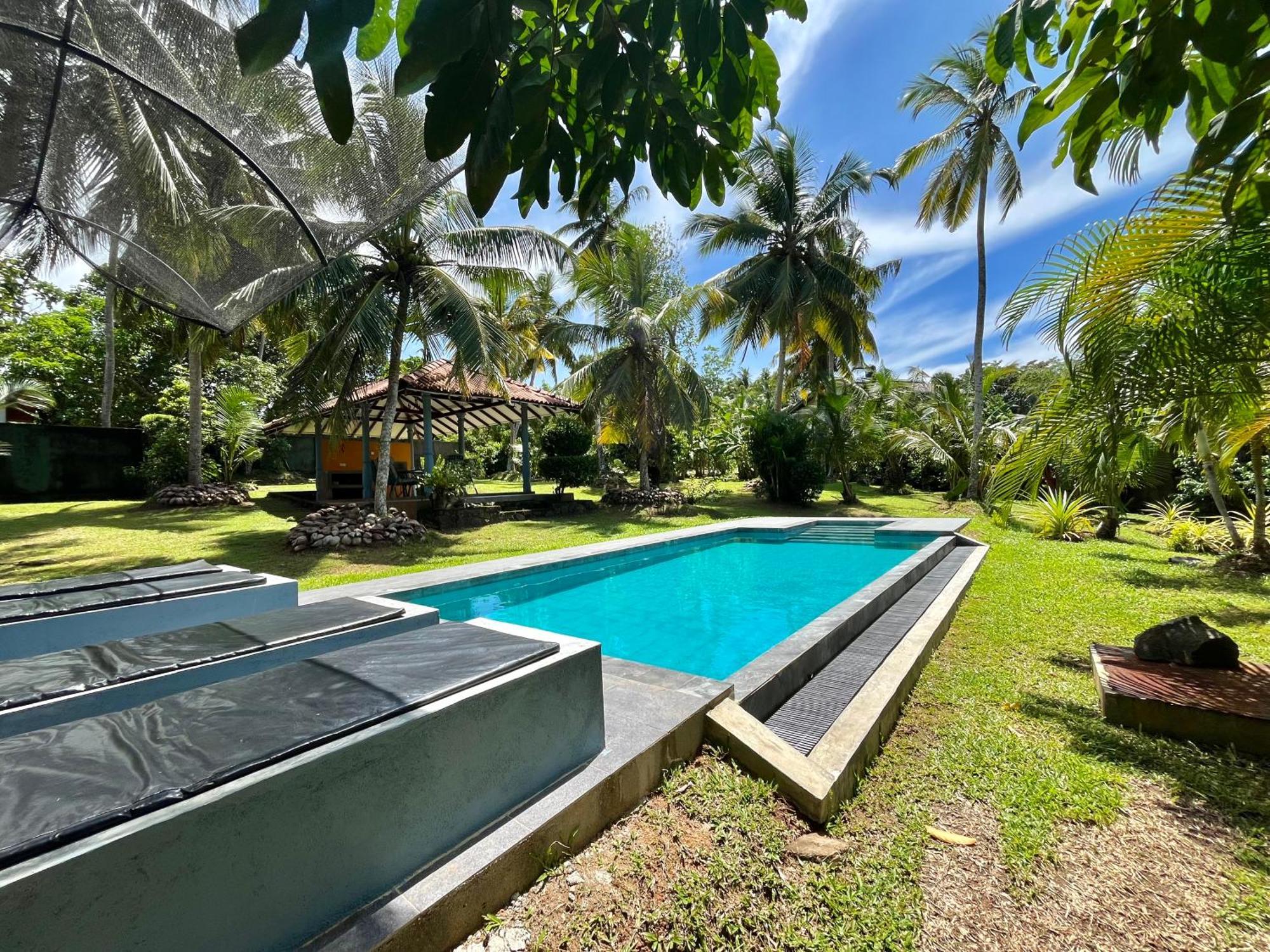 Garden Haven Hikkaduwa Villa Exterior photo