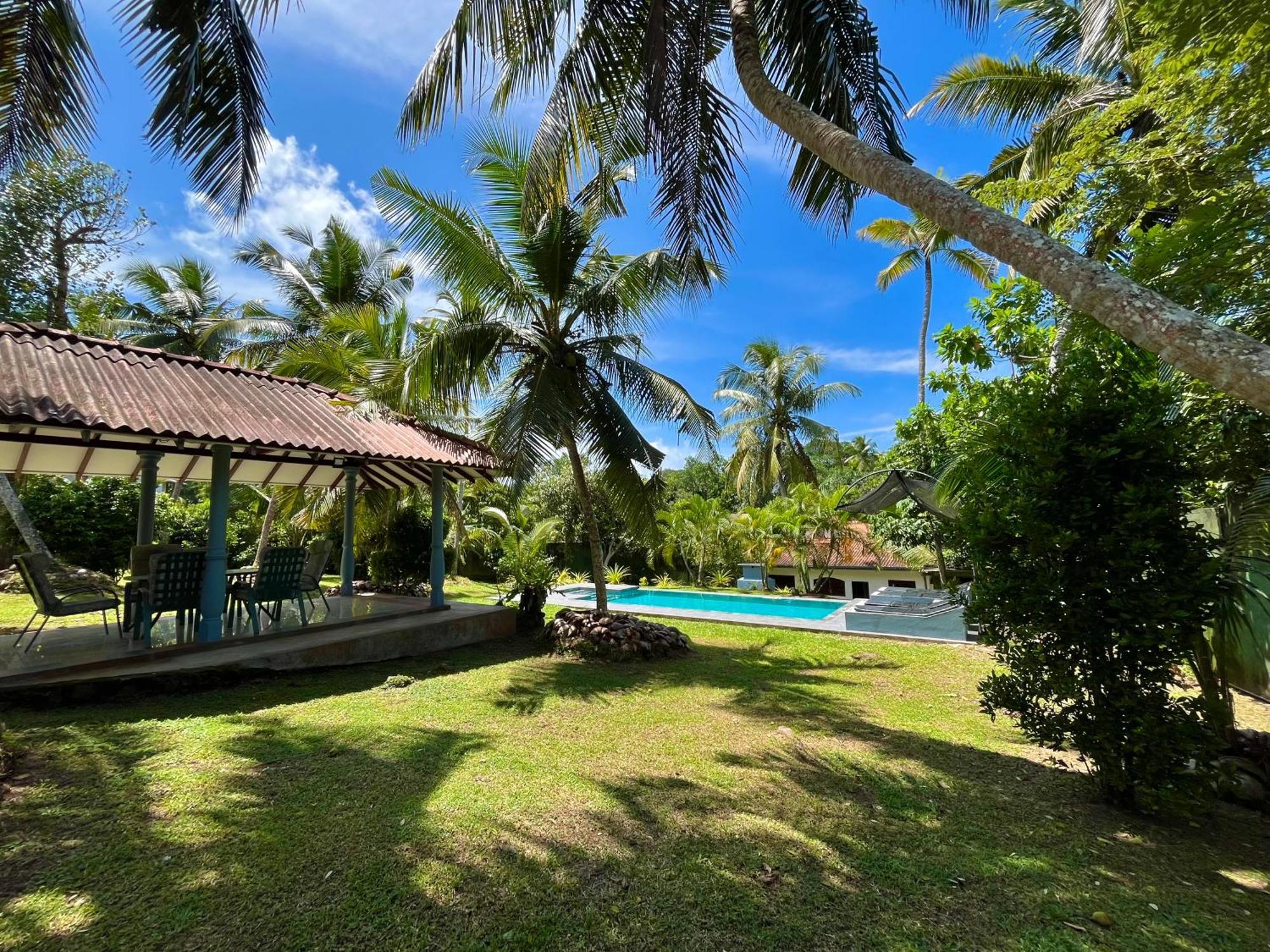 Garden Haven Hikkaduwa Villa Exterior photo