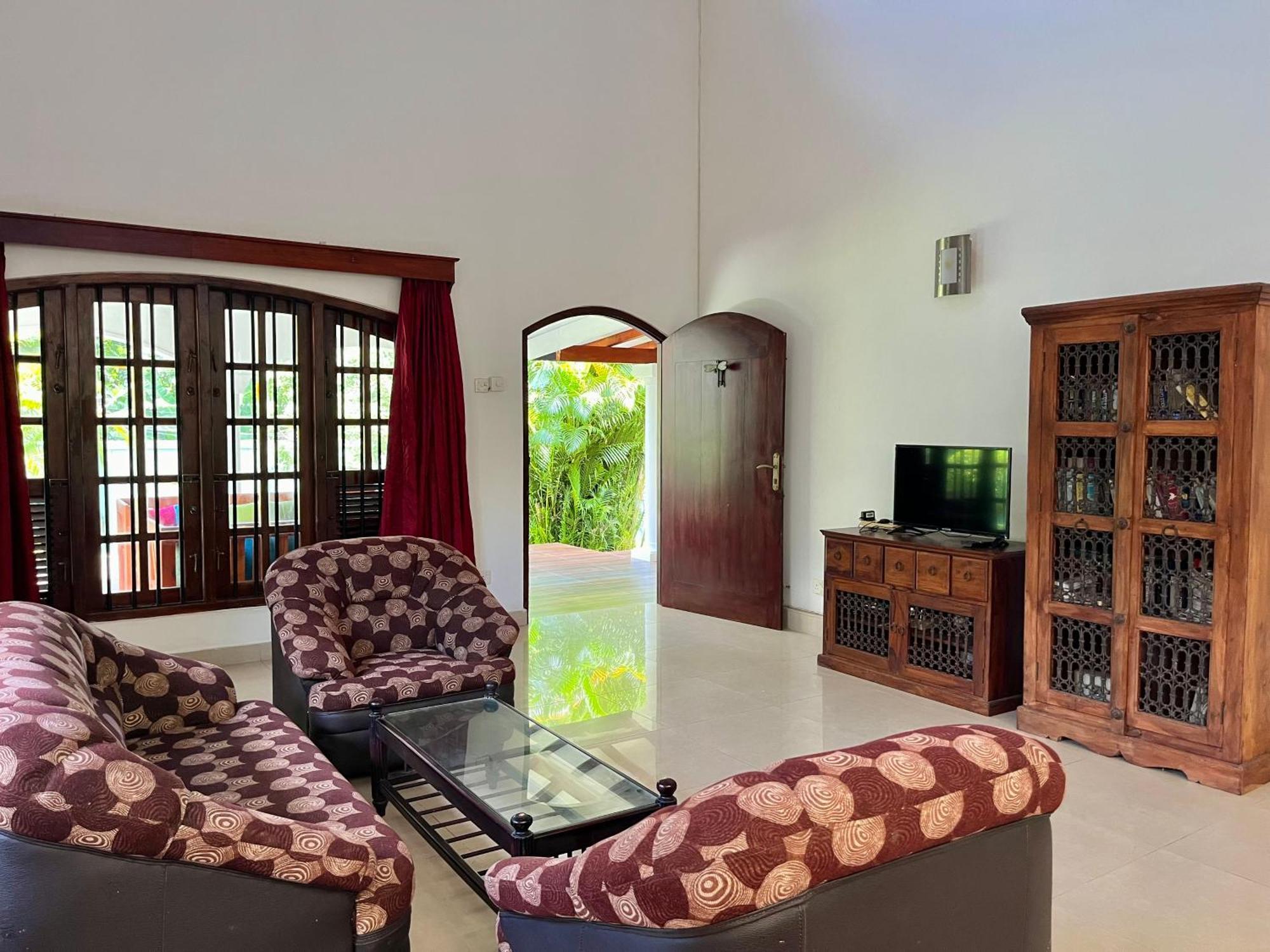Garden Haven Hikkaduwa Villa Exterior photo